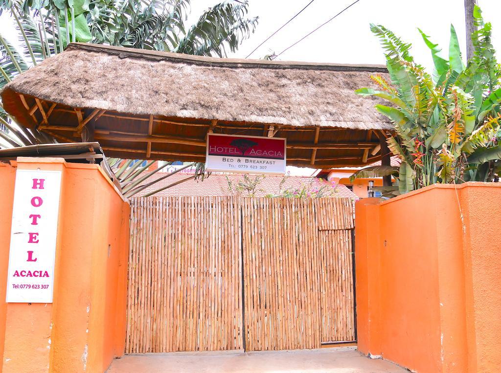 Hotel Acacia Kampala Esterno foto